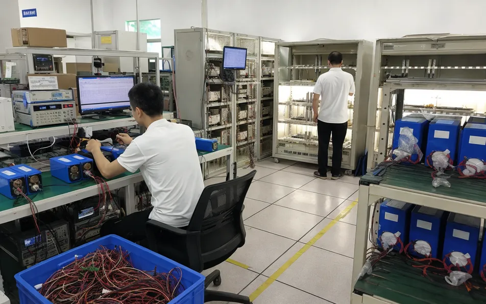 JXSOL integrated testing lab for battery pack and LED module validation