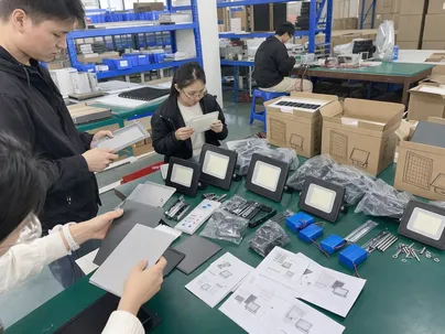 OEM ODM custom branding for commercial solar flood lights