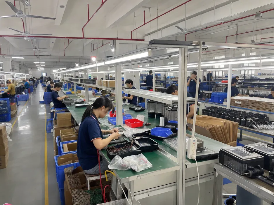 JXSOL solar garden lighting factory production lines in Guzhen Town
