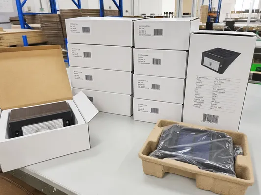 Retail-ready solar driveway light packaging with barcode labeling