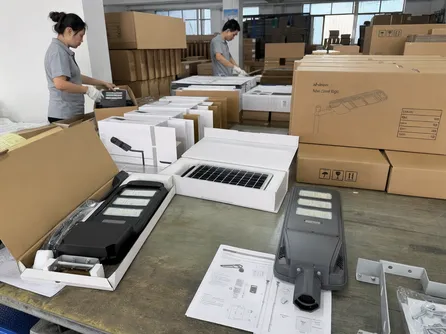 Private label packaging for all-in-one solar street light OEM programs