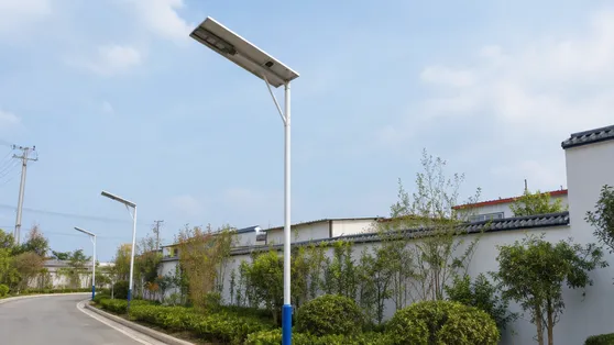 All-in-one integrated solar street light compact design