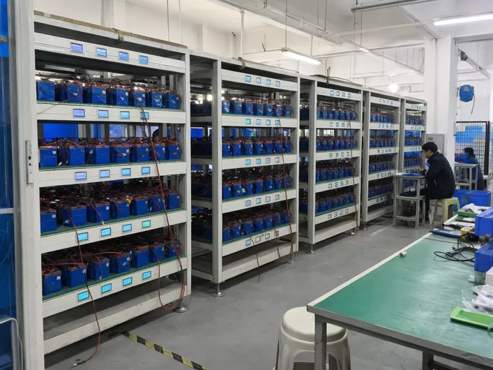 Battery aging test rack running full charge-discharge cycles on matched cell packs