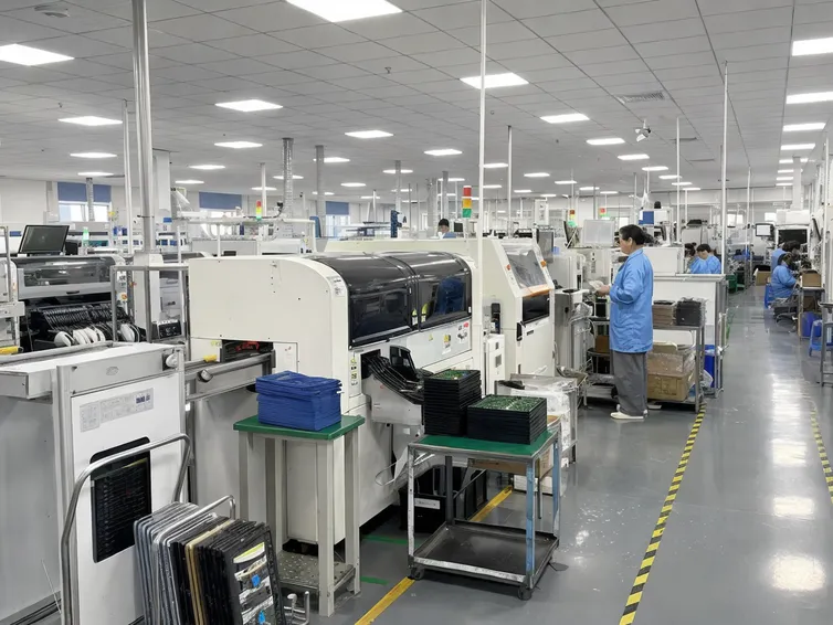 JXSOL factory production floor with automated SMT assembly lines in Zhongshan, Guangdong