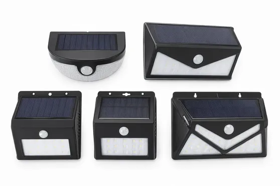 Standard solar wall lights with integrated panel and IP65 housing